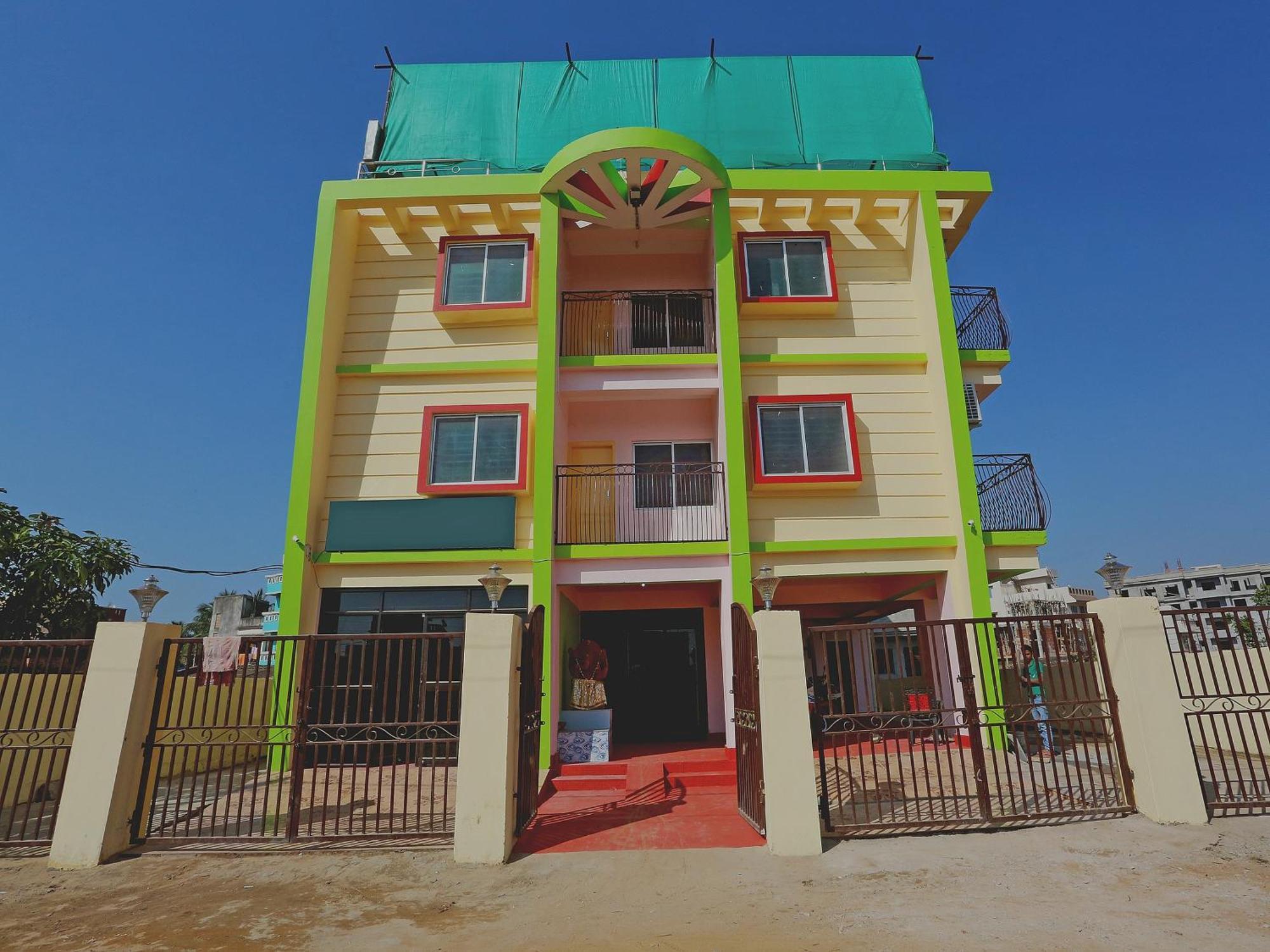 Hotel Grand Paradise Bhubaneswar Zewnętrze zdjęcie
