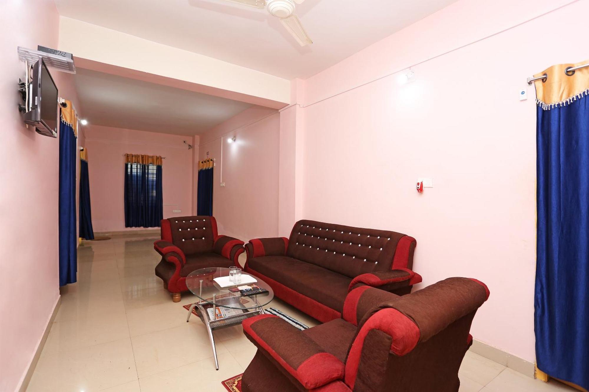 Hotel Grand Paradise Bhubaneswar Zewnętrze zdjęcie