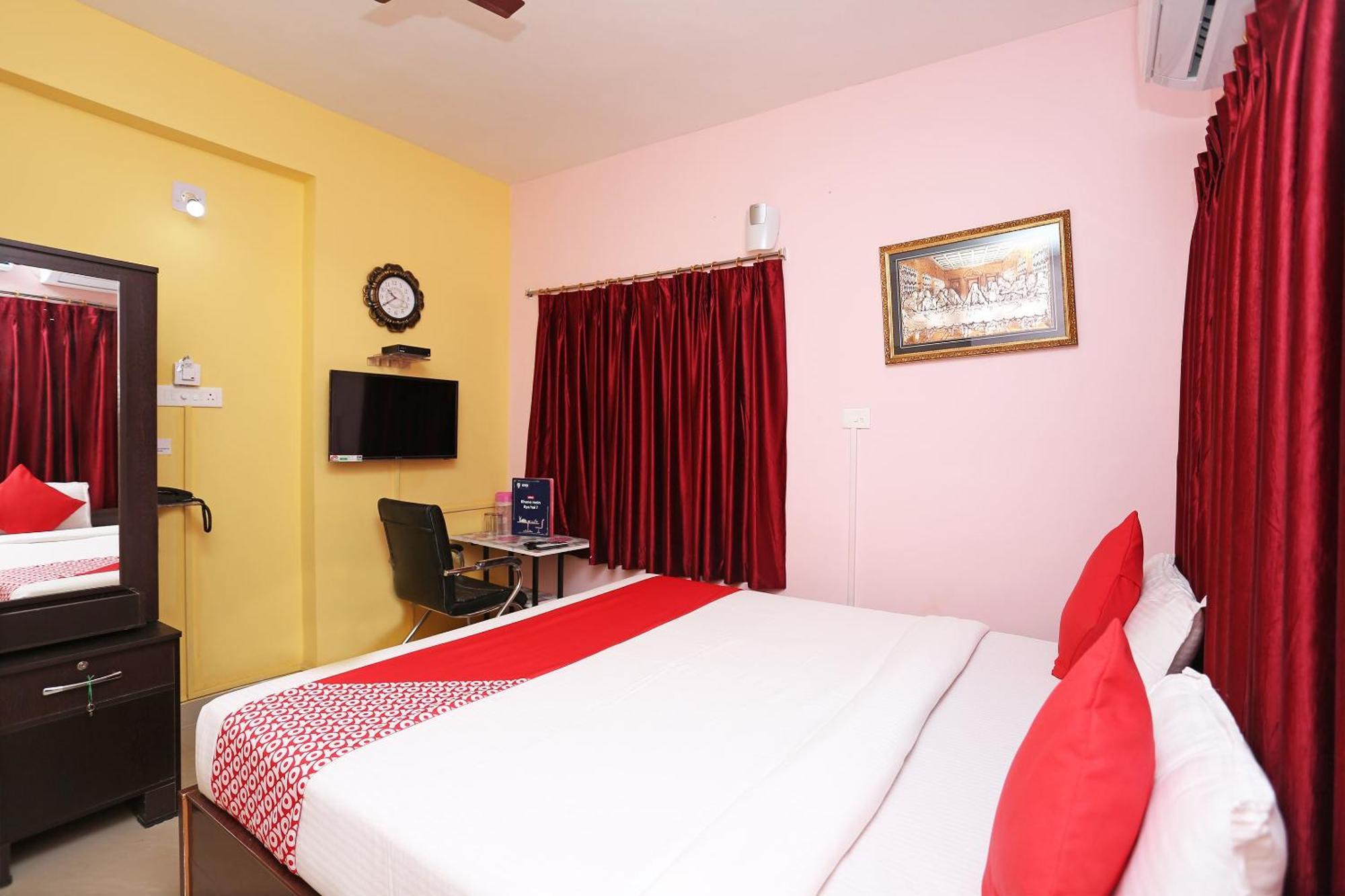 Hotel Grand Paradise Bhubaneswar Zewnętrze zdjęcie