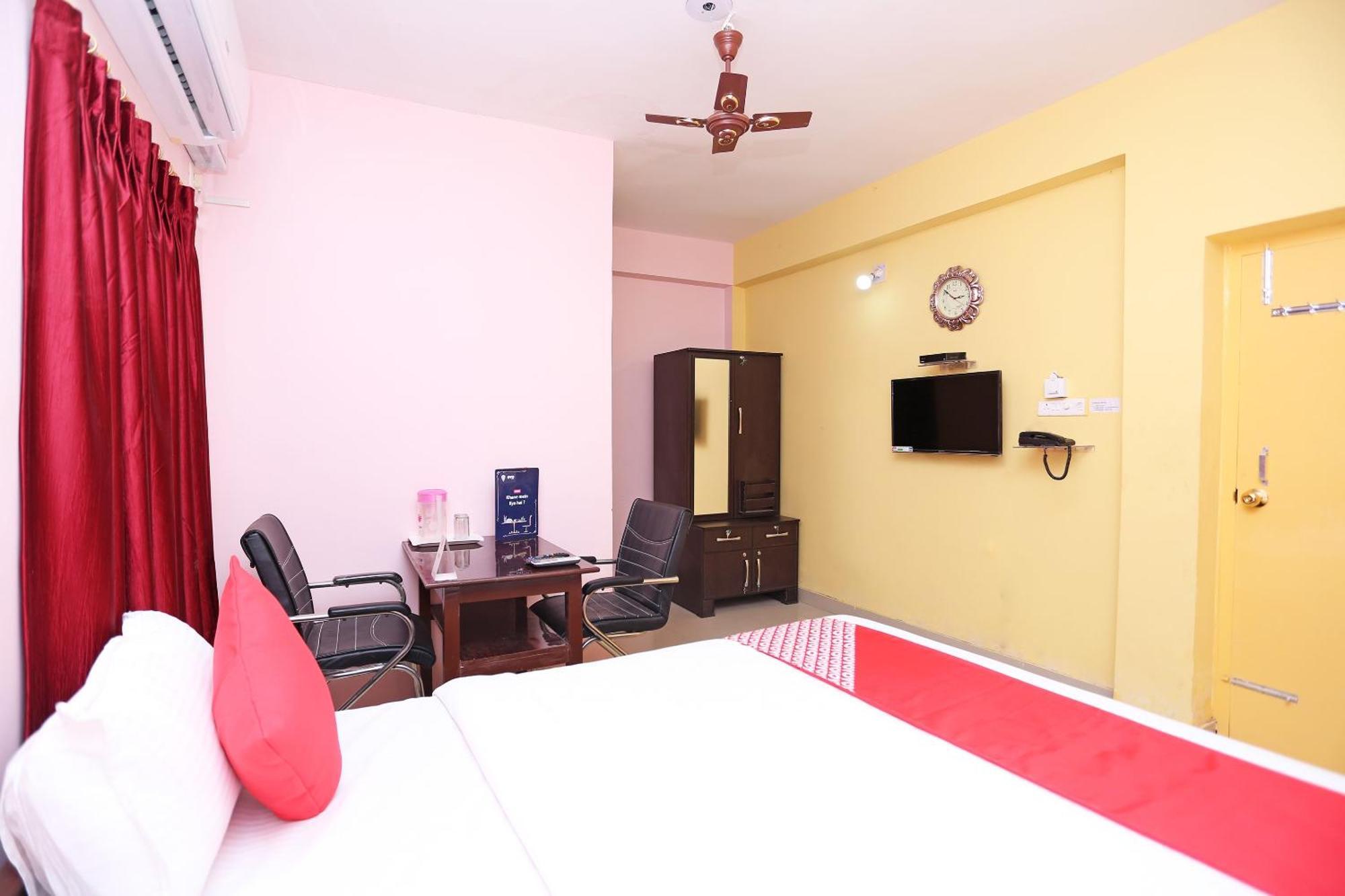 Hotel Grand Paradise Bhubaneswar Zewnętrze zdjęcie