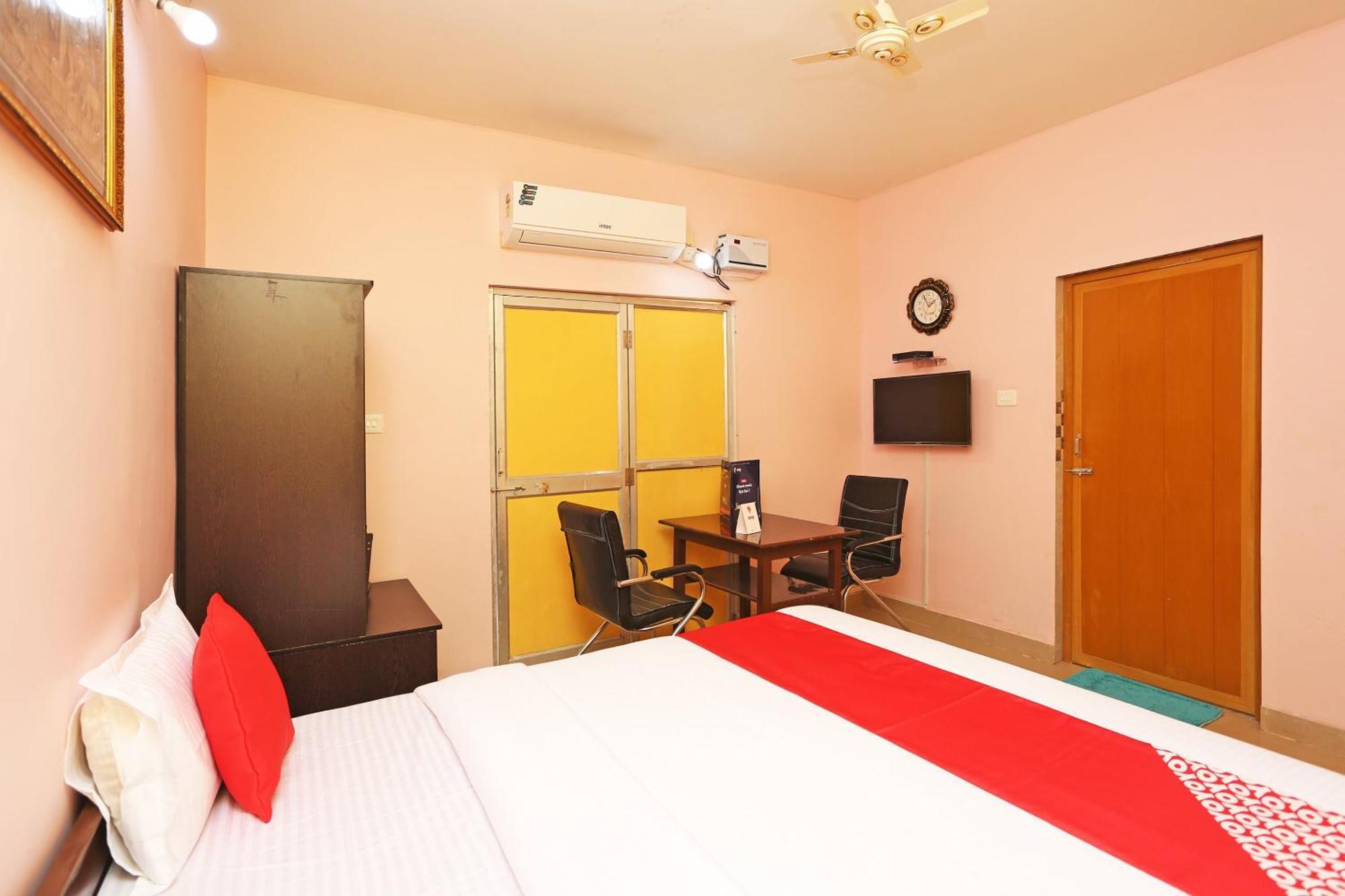 Hotel Grand Paradise Bhubaneswar Zewnętrze zdjęcie