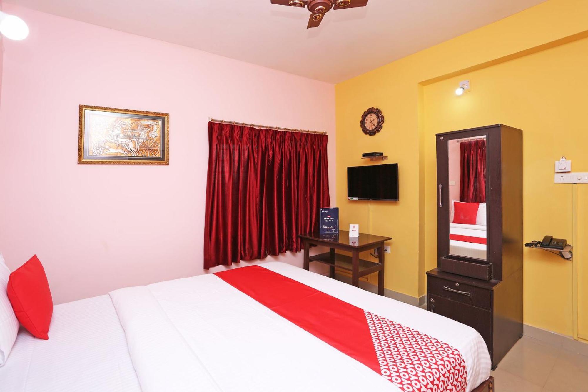 Hotel Grand Paradise Bhubaneswar Zewnętrze zdjęcie
